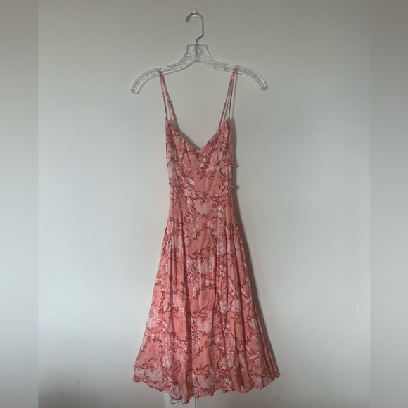 Petal & Pup Dresses & Skirts - Stunning Petal & Pup Fyrsil Pink Floral Dress Size US 6